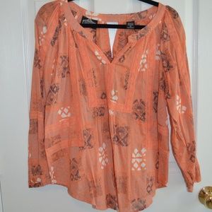 Lace Detail Print Top